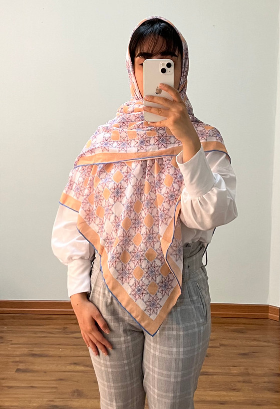 خرید روسری بسیار ملیح و رنگ سال