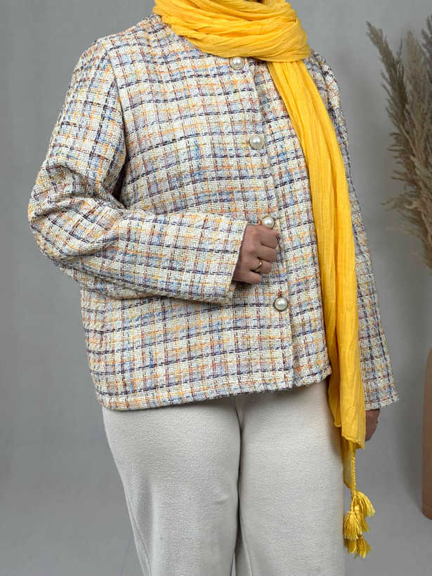 مقایسه جزییات کت زنانه شانل